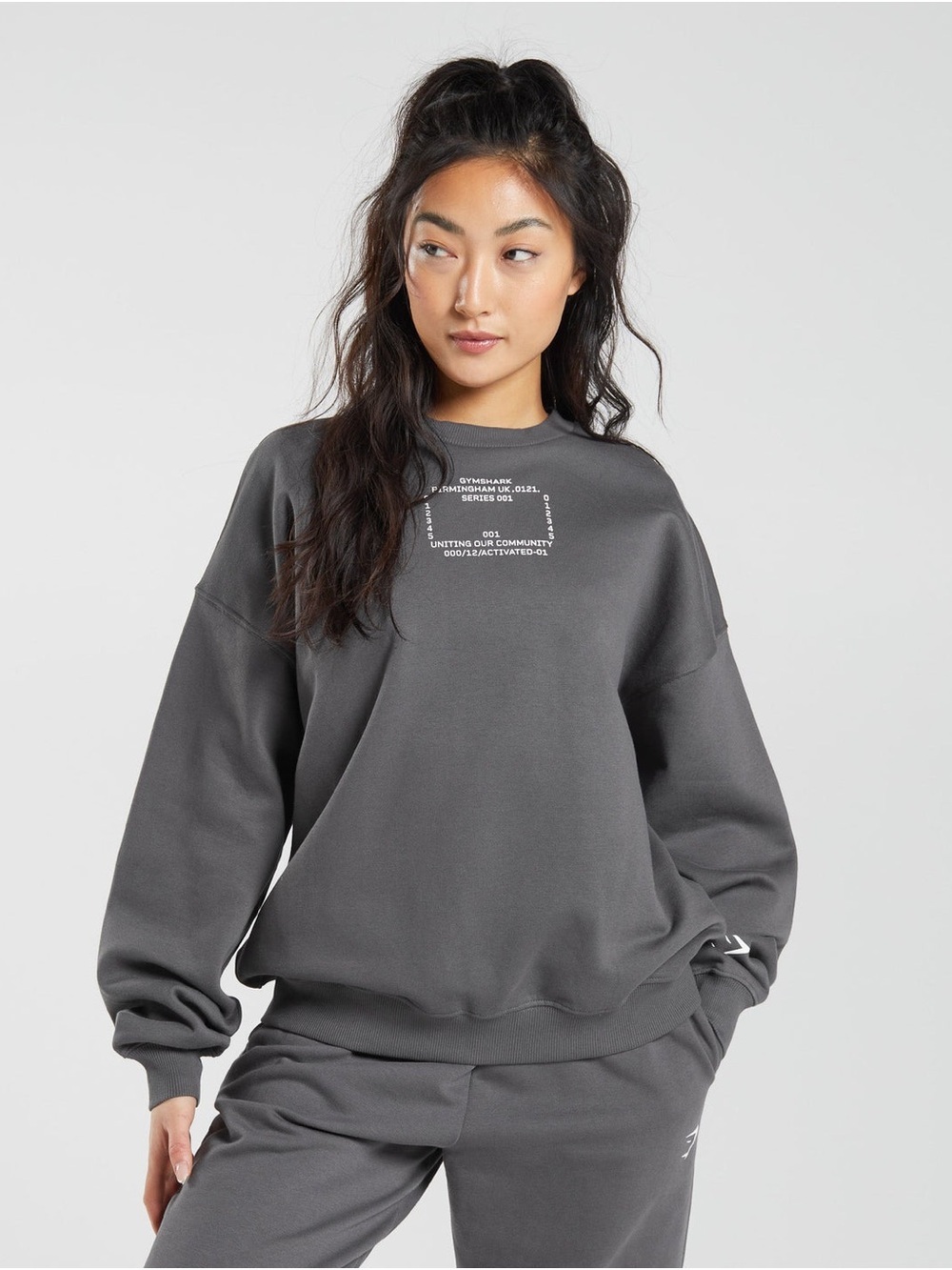 Gymshark Activated Series 001 Oversized Crewneck Sweatshirt Gray Medium